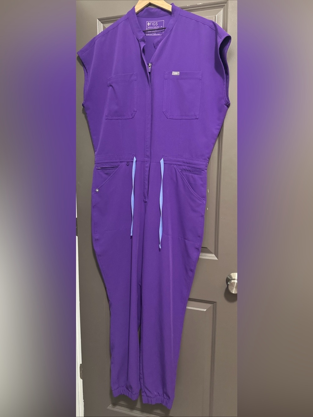 Figs Women Size XL Technical Collection Rafaela Jogger Scrub Jumpsuit #1001889R - Picture 7 of 16